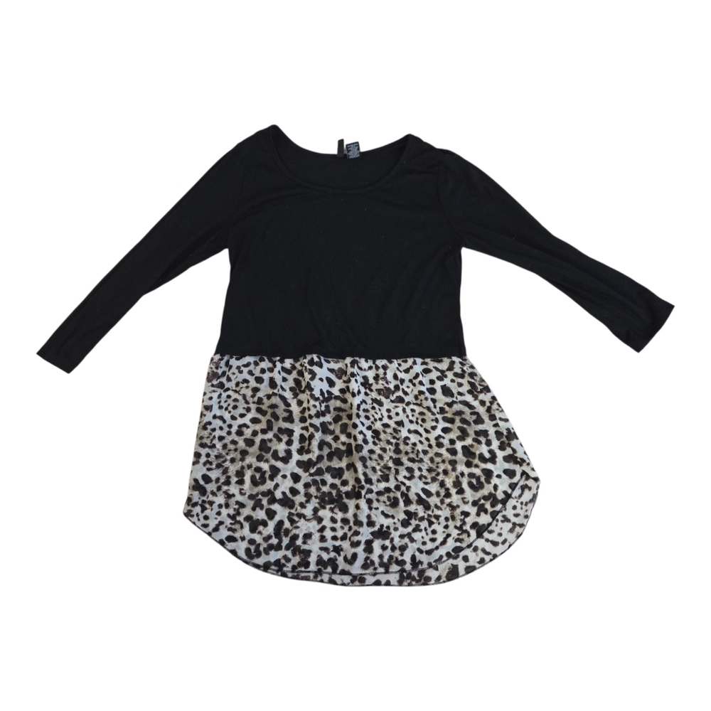 Ultra Flirt black and animal print 3/4 sleeve baby doll top, L. EUC.
